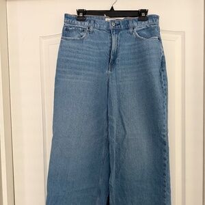 Abercrombie Women's High Rise Cropped Wide Leg Jean, Size 8 Long